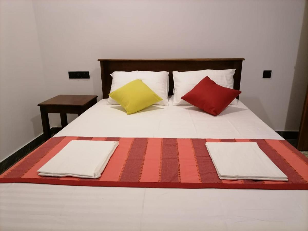 Ceylonima Home Stay Anuradhapura Dış mekan fotoğraf