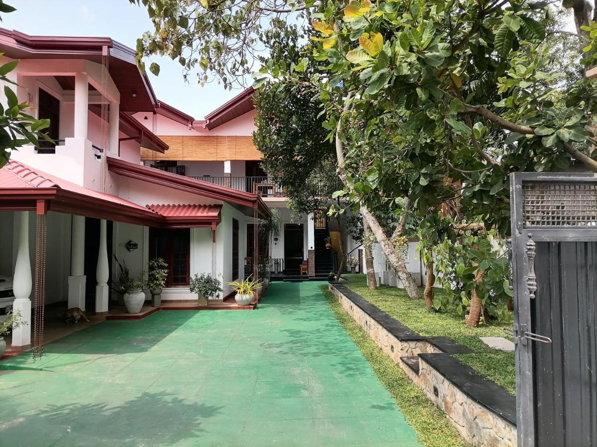 Ceylonima Home Stay Anuradhapura Dış mekan fotoğraf