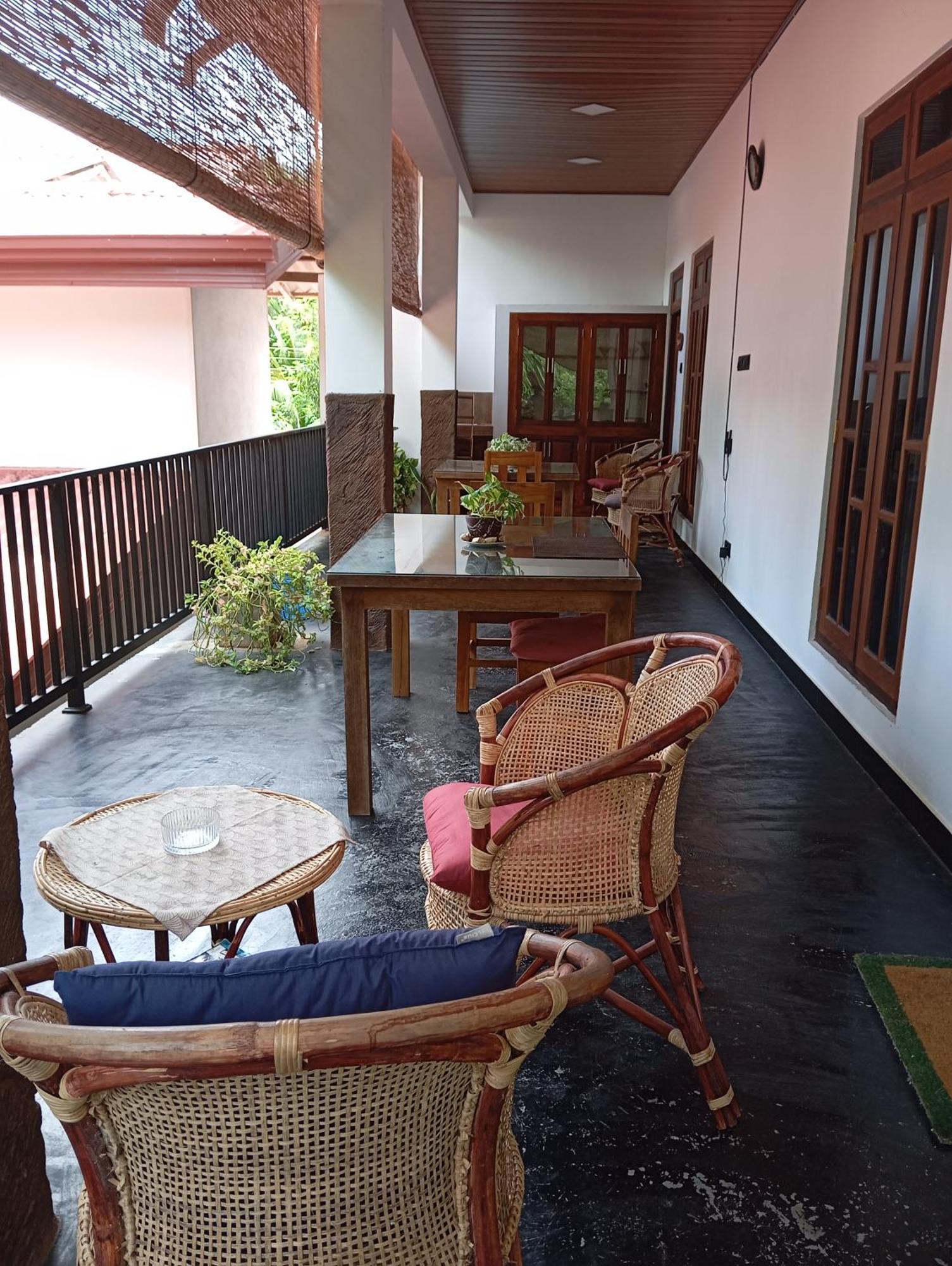 Ceylonima Home Stay Anuradhapura Oda fotoğraf