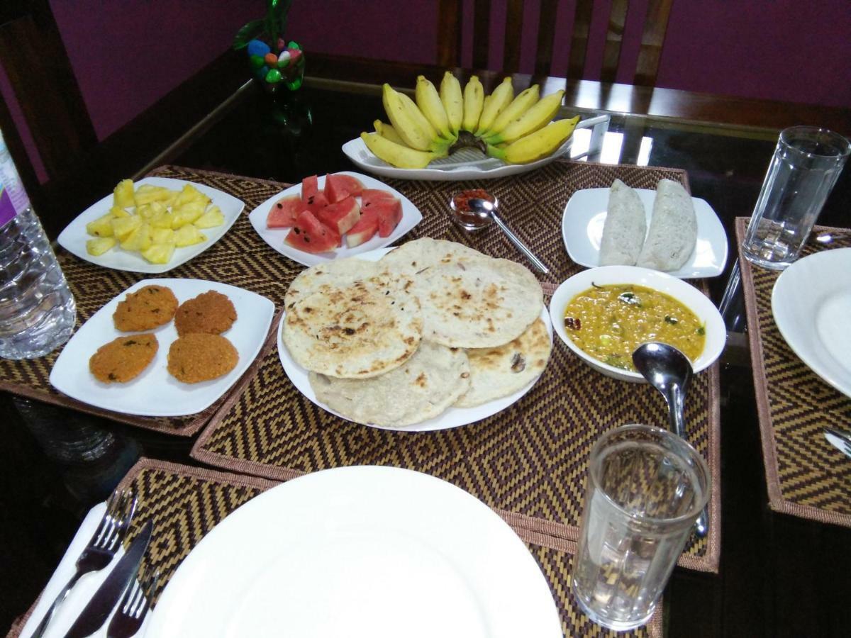 Ceylonima Home Stay Anuradhapura Dış mekan fotoğraf